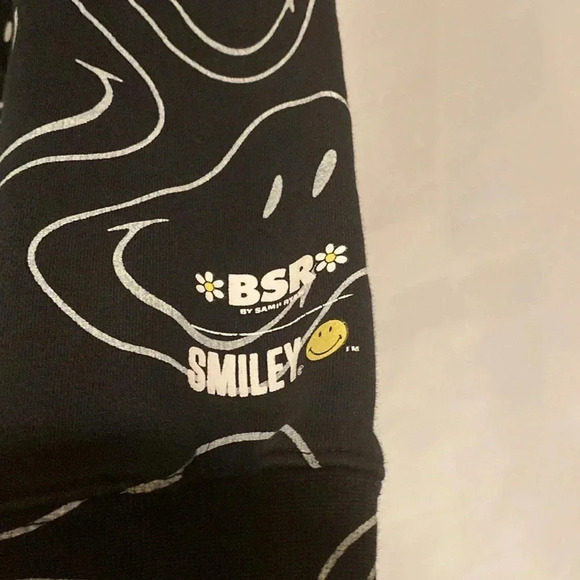 By Sami Ryan X Smiley Universe Black Hoodie - Picture 4 of 5